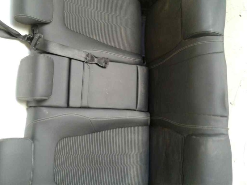 Recambio de juego asientos completo para mercedes clase a berlina (bm 177) a 200 d (117.112) referencia OEM IAM A1778601702 A167