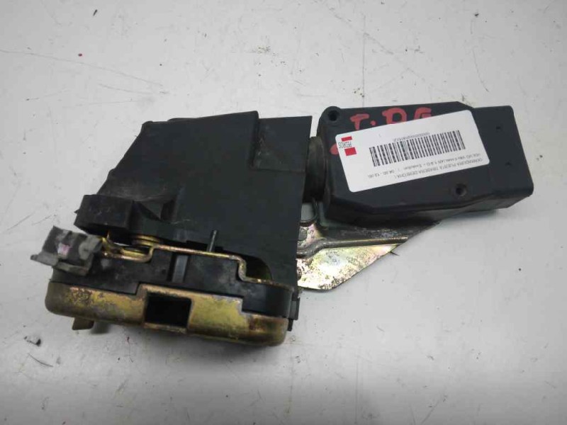 Recambio de cerradura puerta trasera derecha para volvo v40 familiar 1.9 d+ evolution referencia OEM IAM   