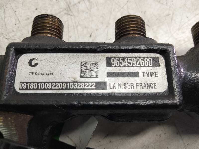 Recambio de rampa inyectora para ford fiesta (cb1) ambiente referencia OEM IAM 9654592680  