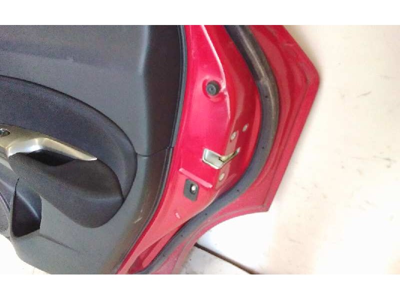 Recambio de puerta trasera derecha para honda civic berlina 5 (fk) 1.4 sport referencia OEM IAM   