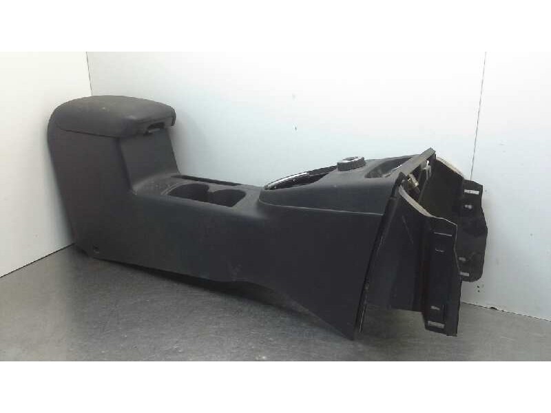 Recambio de apoyabrazos central para nissan x-trail (t31) le referencia OEM IAM   