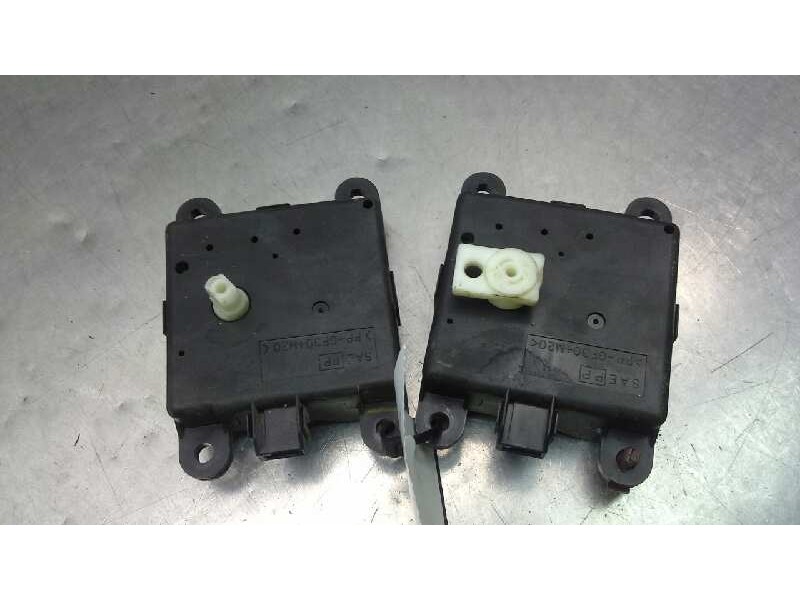 Recambio de motor de trampillas para nissan x-trail (t31) le referencia OEM IAM  3J010 30850 3K010 30840