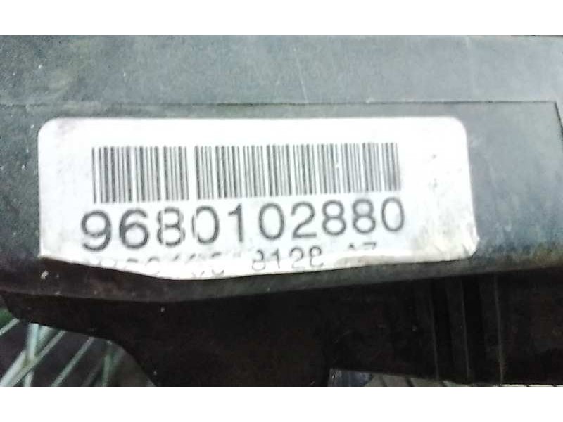 Recambio de electroventilador para peugeot partner (s2) combi plus referencia OEM IAM 9680102880  