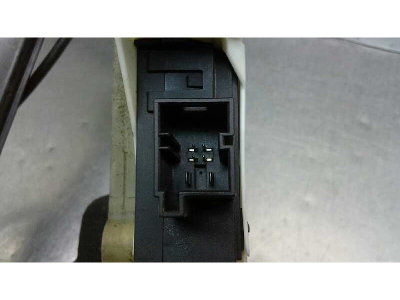 Recambio de elevalunas delantero izquierdo para audi a6 berlina (4f2) 3.0 tdi quattro (165kw) referencia OEM IAM 4F0837461D  