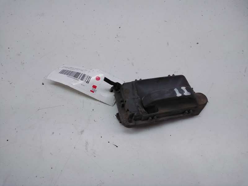 Recambio de maneta interior trasera derecha para peugeot 205 berlina 1.4 referencia OEM IAM   