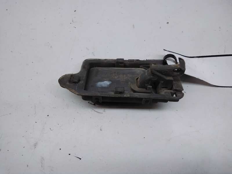 Recambio de maneta interior trasera derecha para peugeot 205 berlina 1.4 referencia OEM IAM   