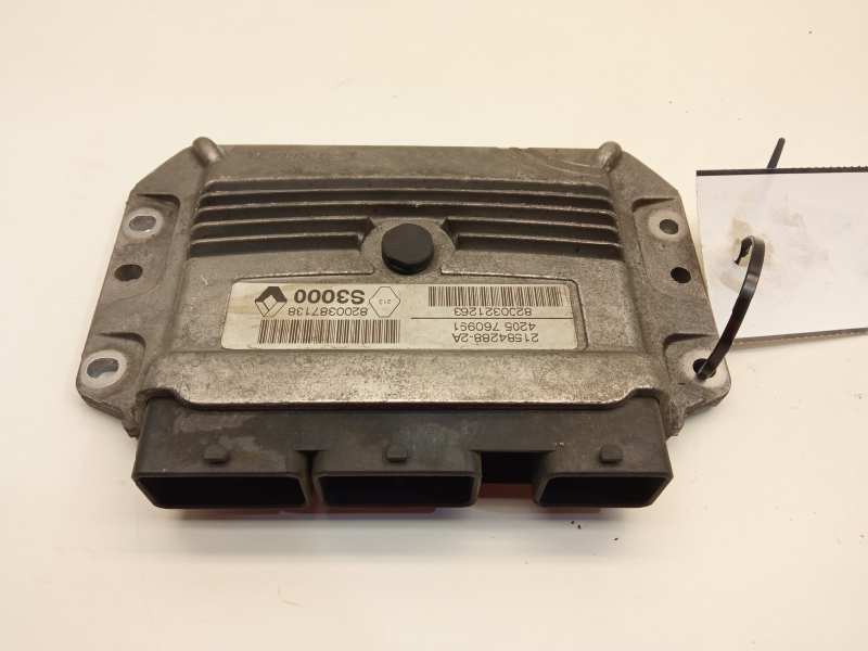 Recambio de centralita motor uce para renault scenic ii confort authentique referencia OEM IAM 8200387138 21584288-2A 4205760991