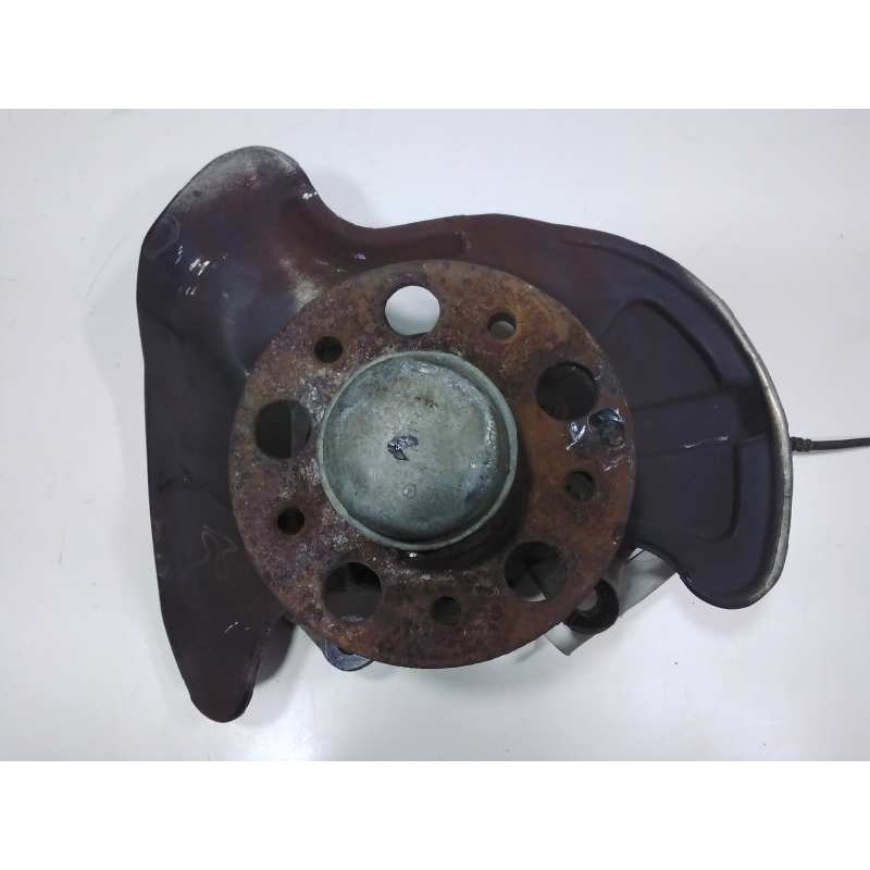 Recambio de mangueta delantera izquierda para mercedes clase c (w203) sportcoupe c 180 (203.735) referencia OEM IAM   