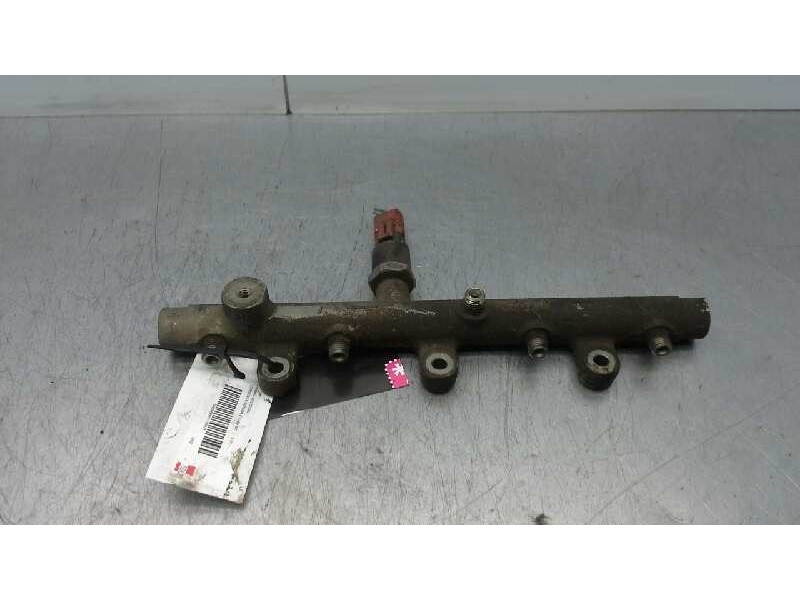 Recambio de rampa inyectora para citroen c5 berlina 2.0 hdi sx referencia OEM IAM   