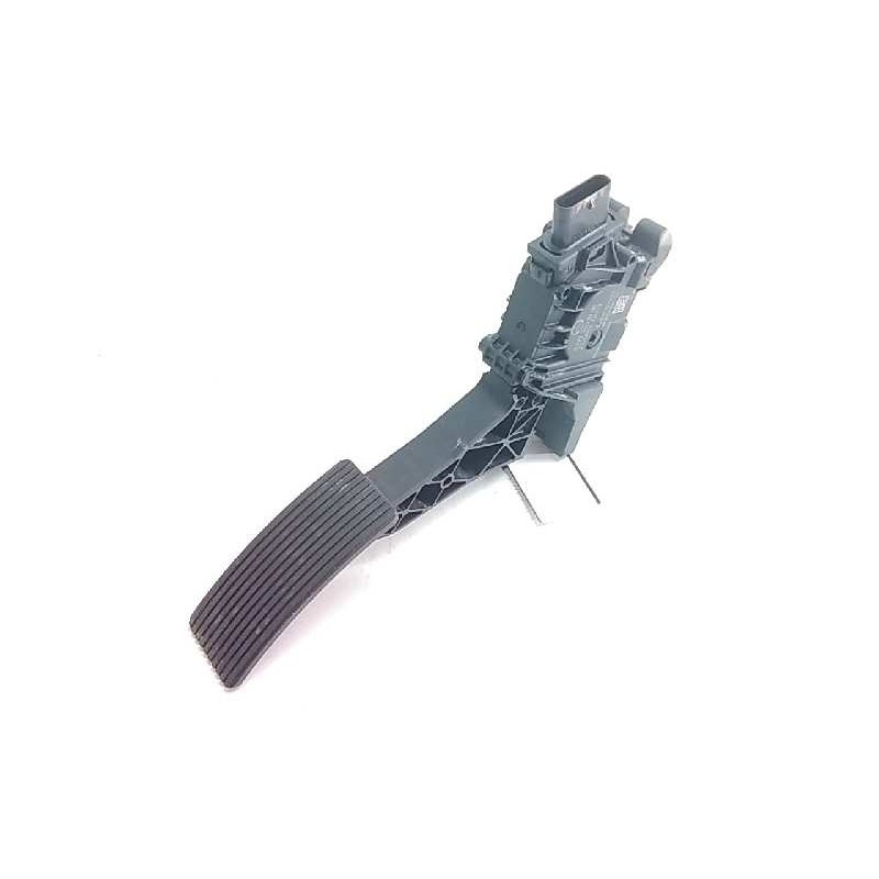 Recambio de pedal acelerador para mercedes clase a berlina (bm 177) a 200 d (117.112) referencia OEM IAM A1773001800  