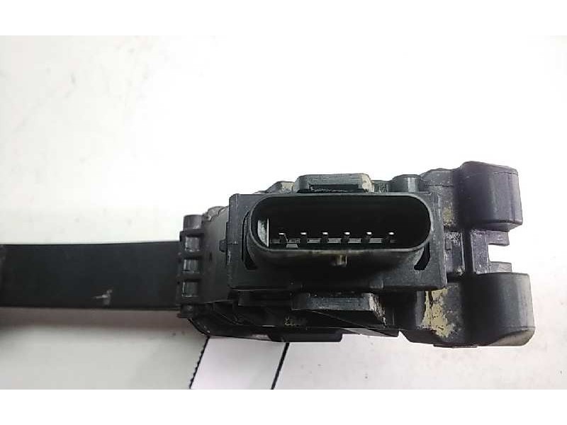 Recambio de pedal acelerador para mercedes clase a berlina (bm 177) a 200 d (117.112) referencia OEM IAM A1773001800  