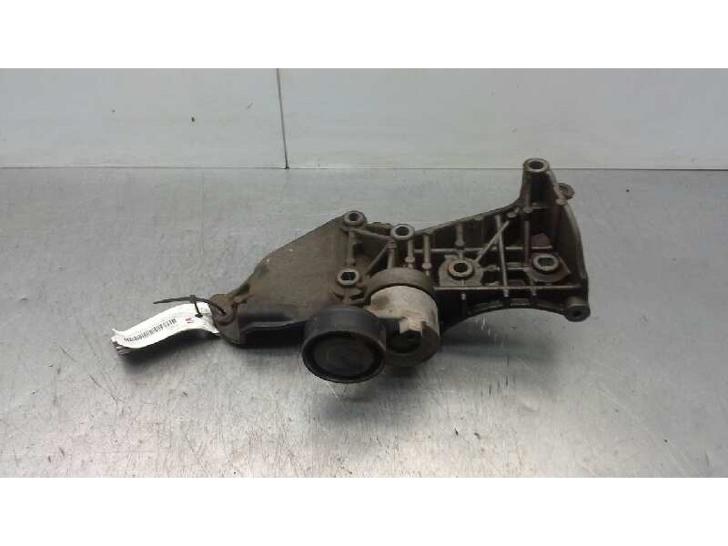 Recambio de soporte alternador para renault clio ii fase ii (b/cb0) 1.5 dci diesel referencia OEM IAM   