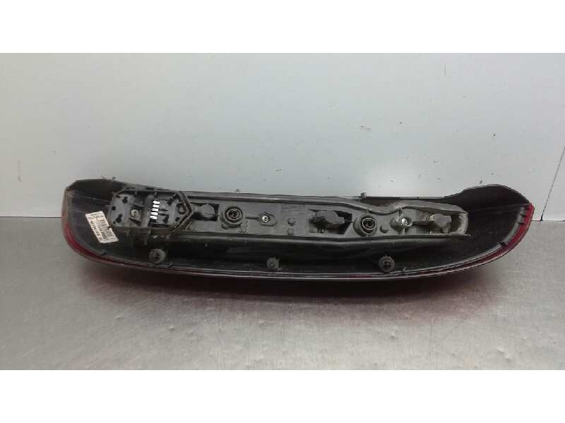 Recambio de piloto trasero izquierdo para opel corsa c 1.2 16v cat (z 12 xe / lw4) referencia OEM IAM   