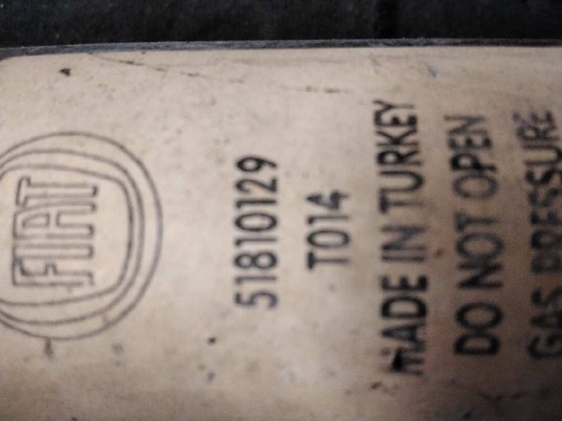 Recambio de amortiguador trasero derecho para fiat doblo cargo basis kombi referencia OEM IAM 51810129  