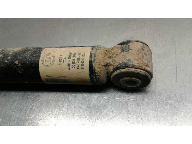 Recambio de amortiguador trasero izquierdo para fiat doblo cargo basis kombi referencia OEM IAM 51810129  