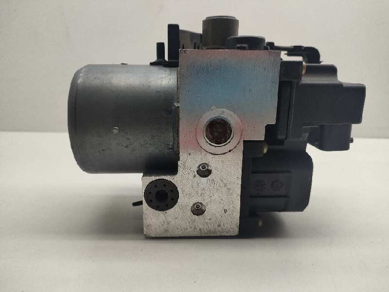 Recambio de centralita abs para nissan terrano/terrano.ii (r20) referencia OEM IAM 0265215436 BOSCH 