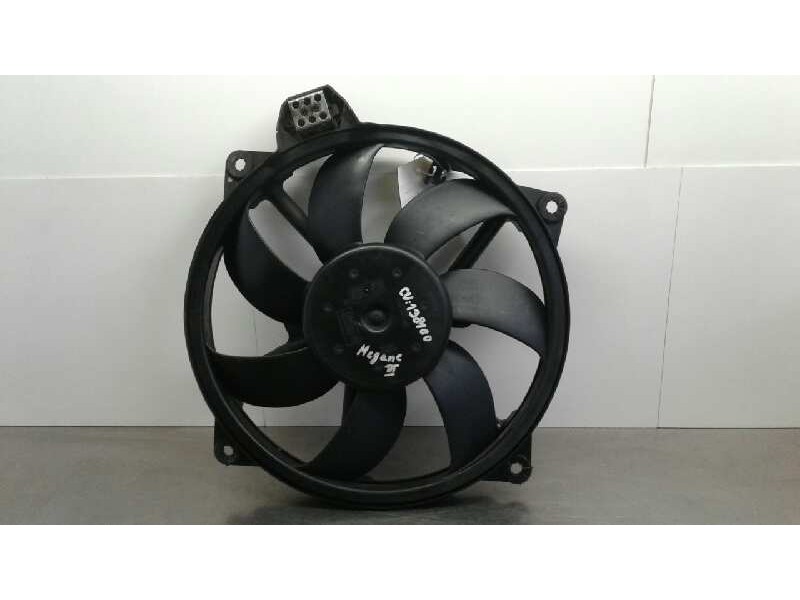 Recambio de electroventilador para renault megane iii berlina 5 p expression referencia OEM IAM 100028205  