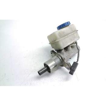 Recambio de bomba freno para ssangyong family 2.5 td referencia OEM IAM 0BM0233  