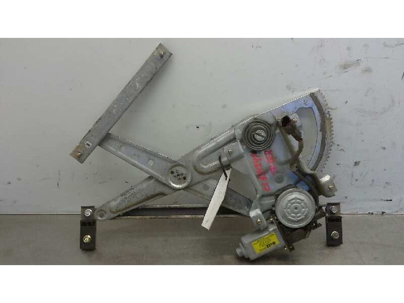 Recambio de elevalunas trasero derecho para kia sorento 2.5 crdi active referencia OEM IAM 834043E000  