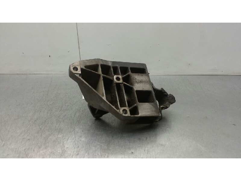 Recambio de soporte bomba direccion para renault megane i berlina hatchback (ba0) 1.6e europa referencia OEM IAM 271173  