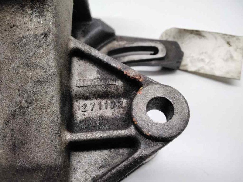 Recambio de soporte bomba direccion para renault megane i berlina hatchback (ba0) 1.6e europa referencia OEM IAM 271173  