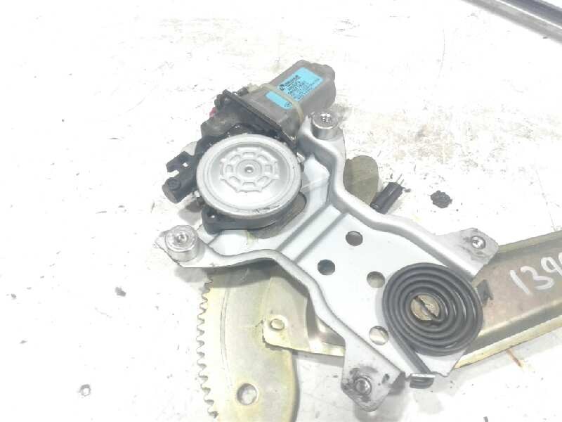 Recambio de elevalunas delantero derecho para kia carnival ii 2.9 cdri ex referencia OEM IAM 139902  