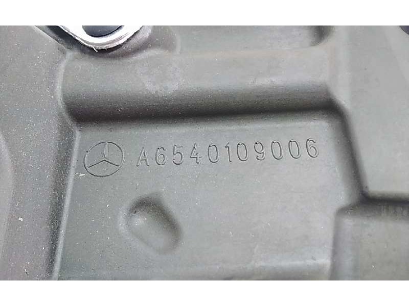 Recambio de tapa motor para mercedes clase a berlina (bm 177) a 200 d (117.112) referencia OEM IAM A6540109006  