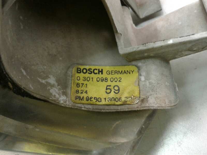 Recambio de faro derecho para ford mondeo berlina (gd) clx referencia OEM IAM 0301098002  