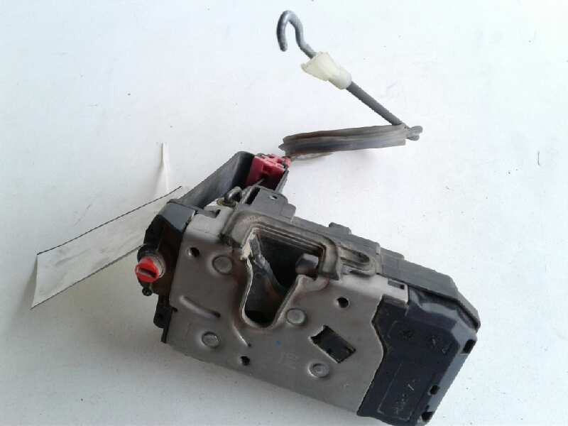 Recambio de cerradura puerta trasera derecha para opel zafira b cosmo referencia OEM IAM   