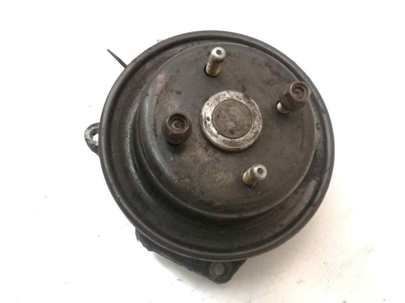 Recambio de bomba agua para mitsubishi canter referencia OEM IAM   