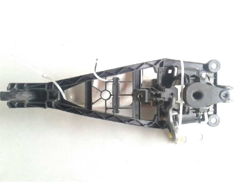 Recambio de maneta exterior delantera izquierda para opel zafira b cosmo referencia OEM IAM   
