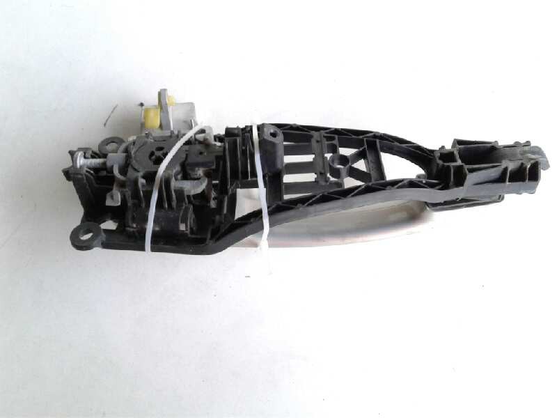 Recambio de maneta exterior trasera izquierda para opel zafira b cosmo referencia OEM IAM   