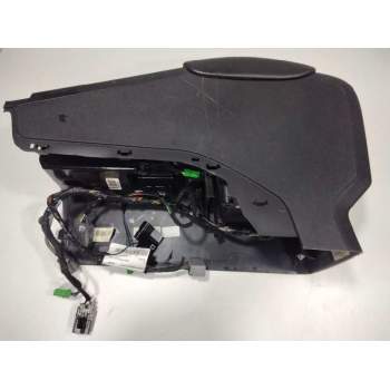 Recambio de consola central para volvo xc60 kinetic awd referencia OEM IAM 39855305  