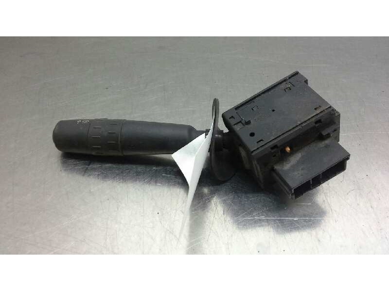 Recambio de mando limpia para citroen xantia berlina 1.9 turbodiesel referencia OEM IAM   