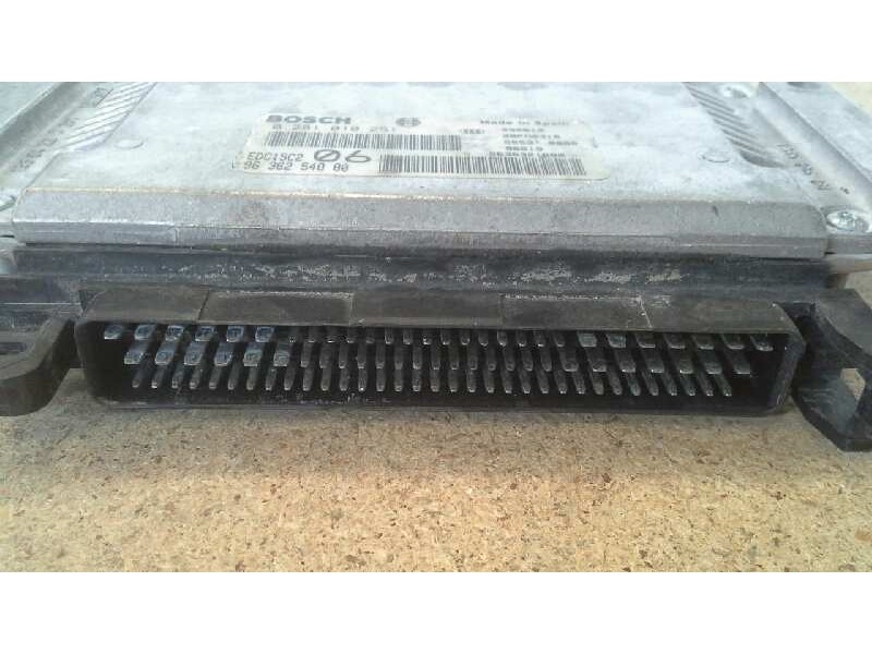 Recambio de centralita motor uce para citroen xantia berlina 2.0 hdi referencia OEM IAM 0281010251 9636254880 