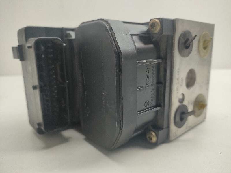 Recambio de centralita abs para nissan terrano/terrano.ii (r20) referencia OEM IAM 0265215436 BOSCH 