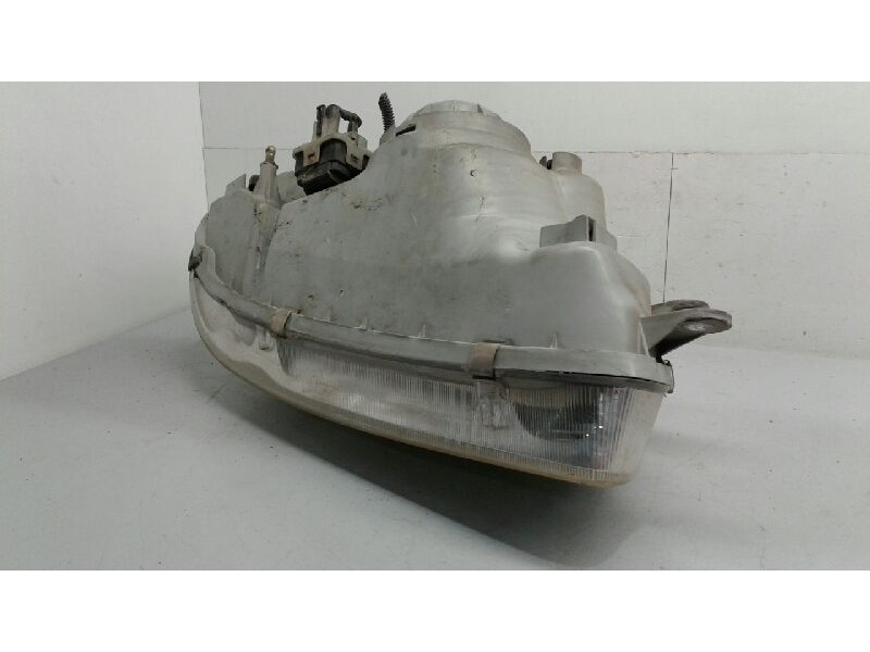 Recambio de faro izquierdo para kia carnival td ls referencia OEM IAM 0K55A51040E  