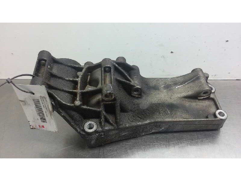 Recambio de soporte alternador para seat ibiza (6k) básico referencia OEM IAM 032145169H  