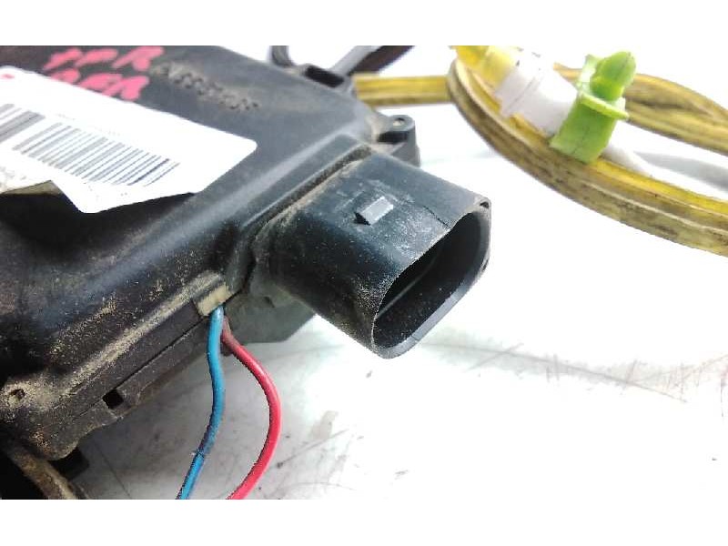 Recambio de cerradura puerta trasera derecha para audi a6 berlina (4b2) 2.4 (121kw) referencia OEM IAM 4B0839016G  