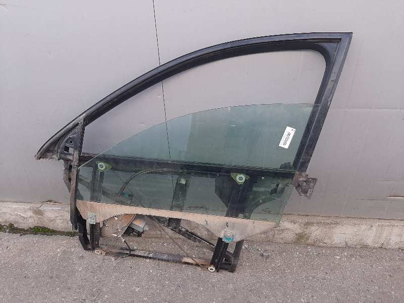 Recambio de elevalunas delantero izquierdo para audi a6 berlina (4b2) 2.4 (121kw) referencia OEM IAM 4B0837461  