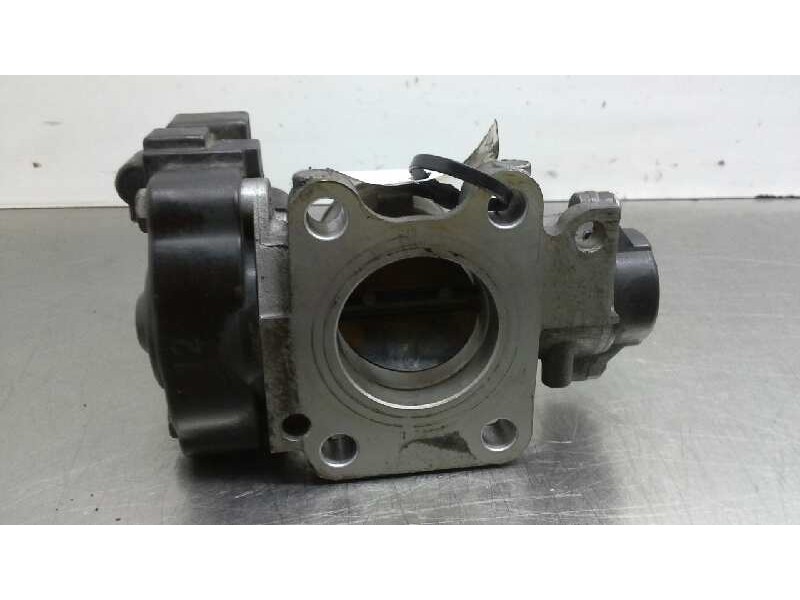 Recambio de cuerpo de mariposa para toyota corolla (e12) 1.4 turbodiesel cat referencia OEM IAM 330406105  