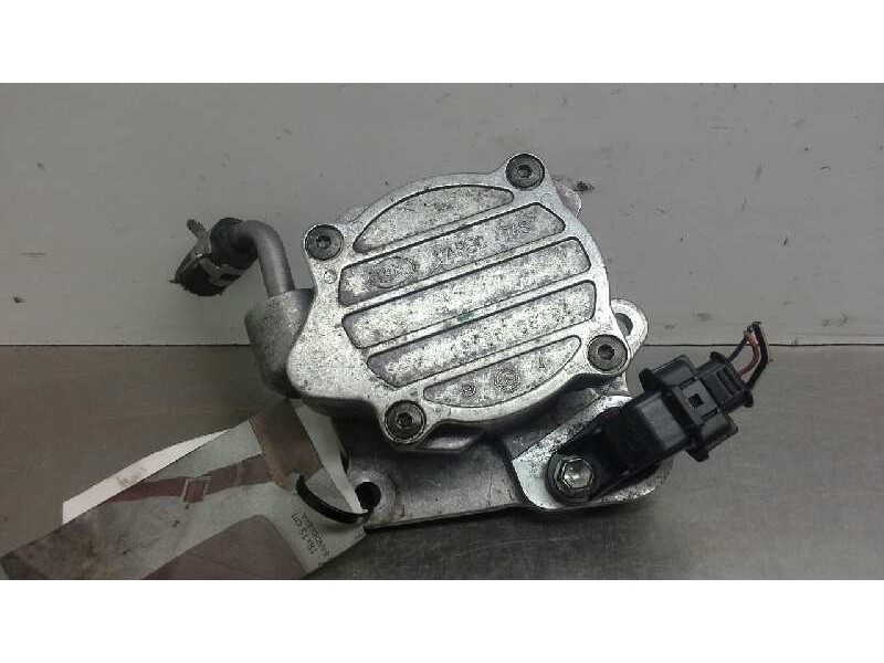 Recambio de depresor freno / bomba vacio para toyota corolla (e12) 1.4 turbodiesel cat referencia OEM IAM 19060684 LUK 