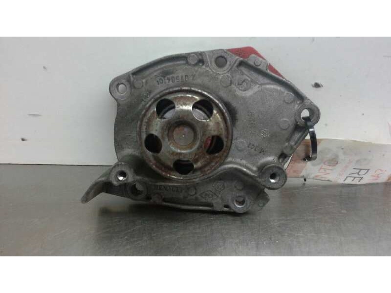 Recambio de bomba agua para opel vivaro furgón 2.9t corto referencia OEM IAM 20758401  
