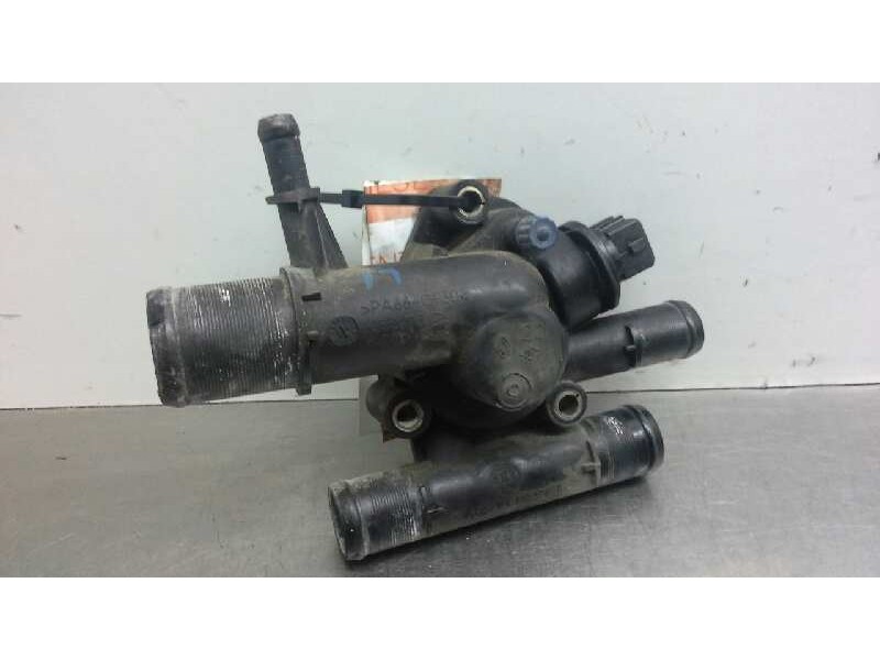 Recambio de caja termostato para opel vivaro furgón 2.9t corto referencia OEM IAM   