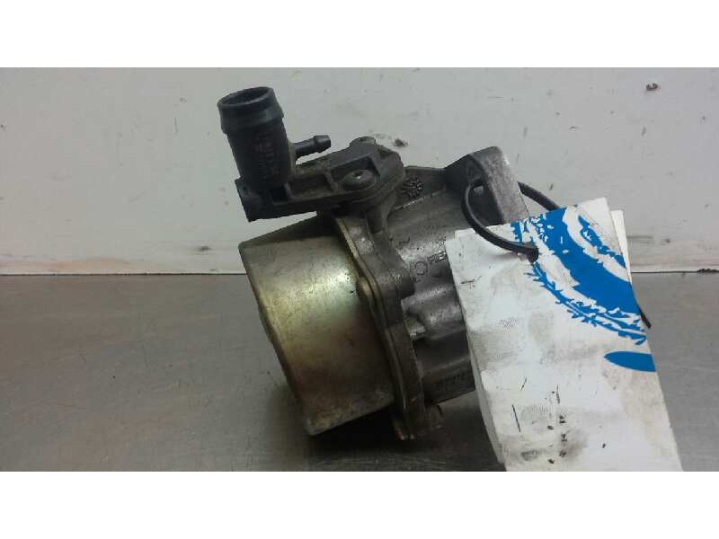 Recambio de depresor freno / bomba vacio para opel vivaro furgón 2.9t corto referencia OEM IAM 72238908 PIERBURG 