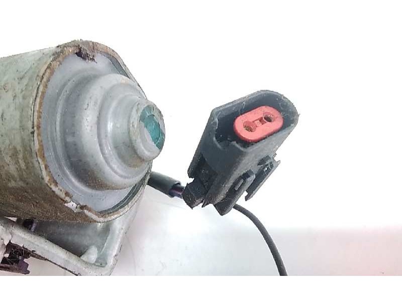 Recambio de motor limpia trasero para ford fiesta courier referencia OEM IAM   