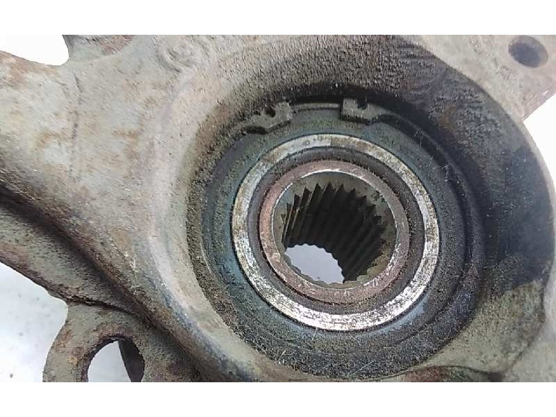Recambio de mangueta delantera izquierda para ford fiesta courier referencia OEM IAM   
