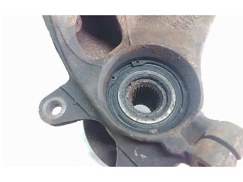 Recambio de mangueta delantera izquierda para ford fiesta courier referencia OEM IAM   