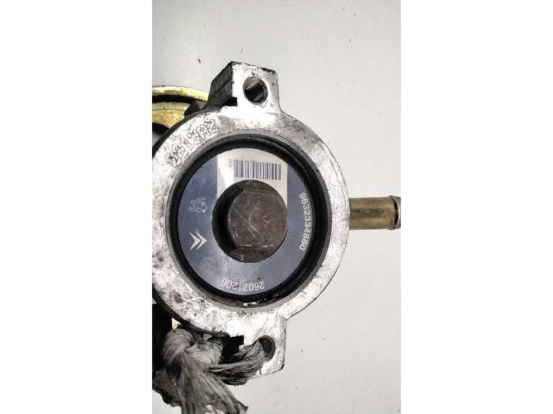 Recambio de bomba servodireccion para citroen xsara berlina 1.6 referencia OEM IAM 9632334880  