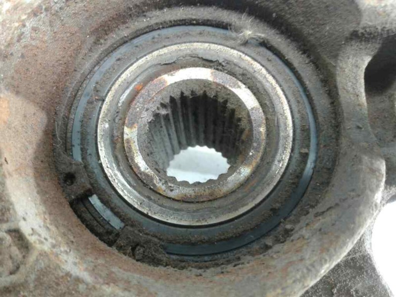 Recambio de mangueta delantera izquierda para ford fiesta courier referencia OEM IAM   